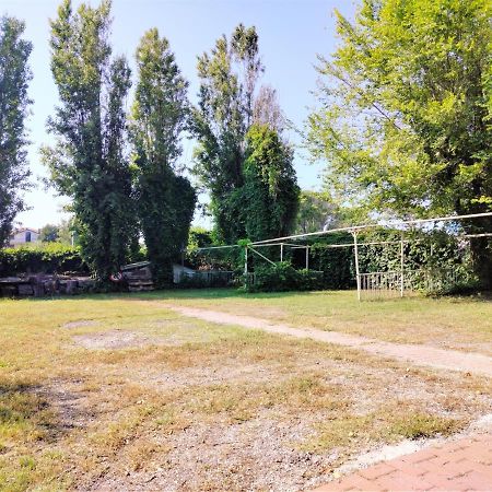 Hotel De Amicis Riccione Luaran gambar