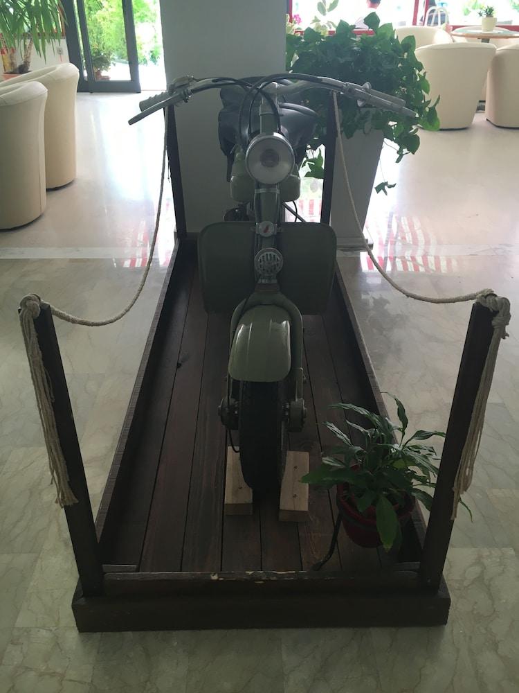 Hotel De Amicis Riccione Luaran gambar
